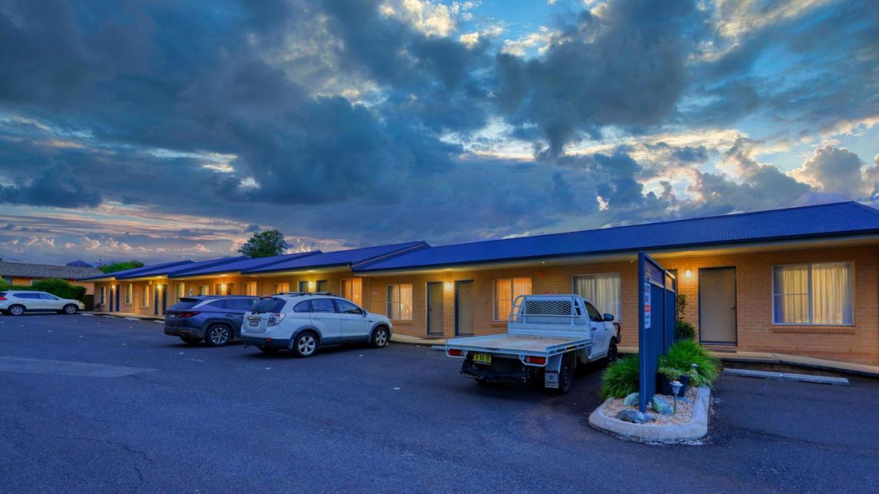 Edward Parry Motel And Apartments Tamworth Extérieur photo