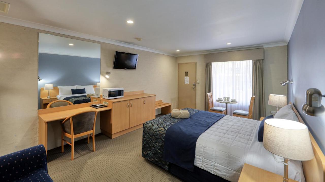 Edward Parry Motel And Apartments Tamworth Extérieur photo